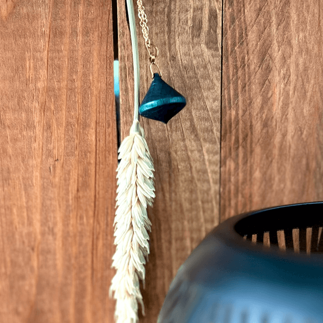 Collier 'L'Axis'